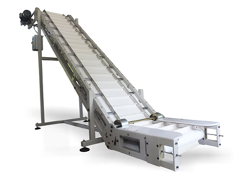 HIGH-ANGLE-CLEATED-CONVEYOR